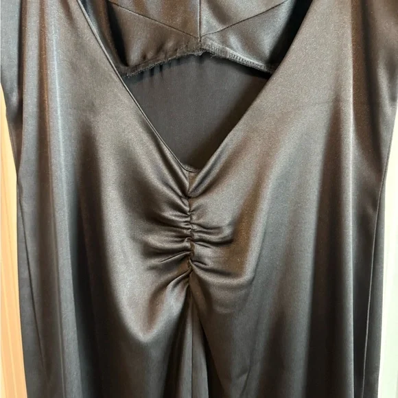 Elegant Black Beaded Prom Dress - Picture 8 of 9